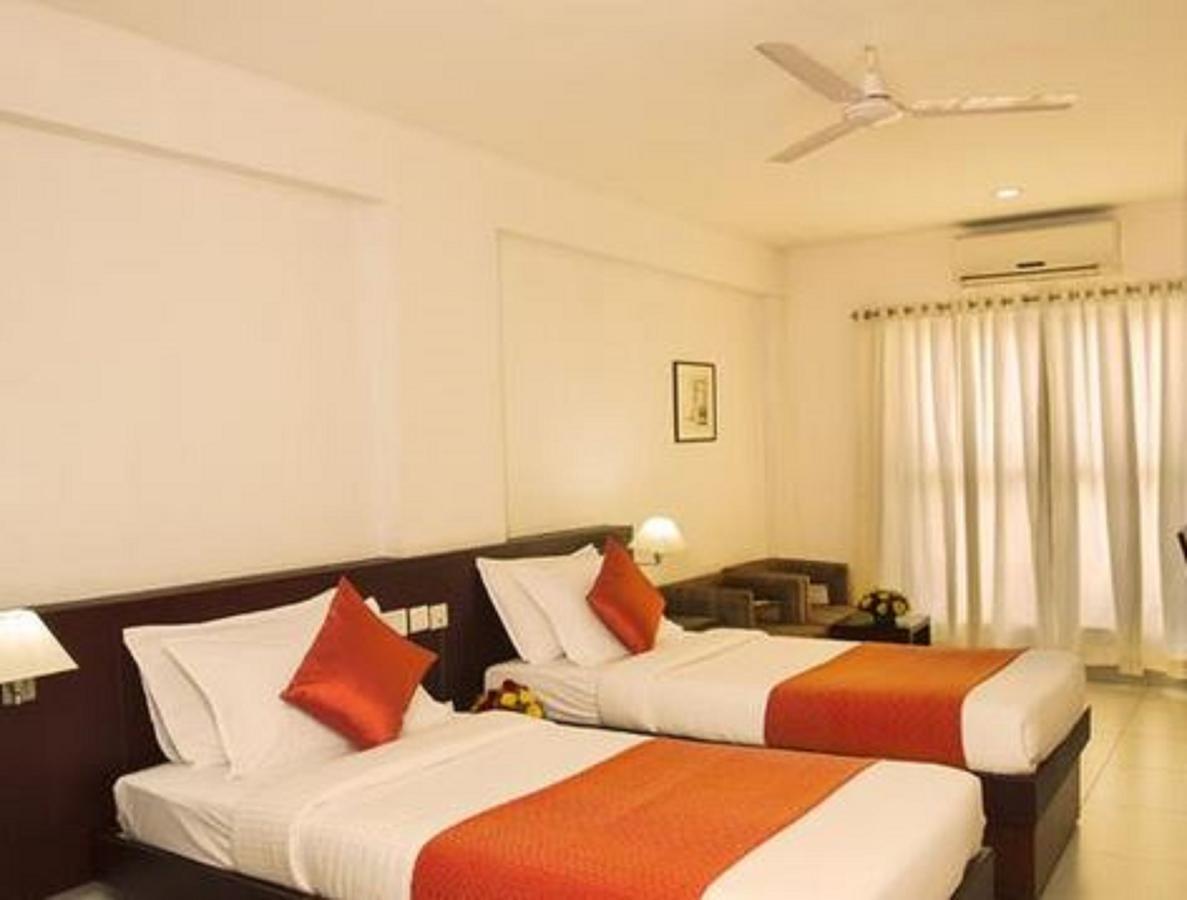 Hotel Broad Bean Cochin Kochi Exterior foto